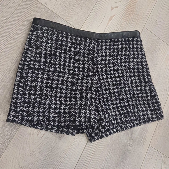 The Kooples Pants - The Kooples Houndstooth/Tweed High- Waisted Shorts W/ Leather Trim